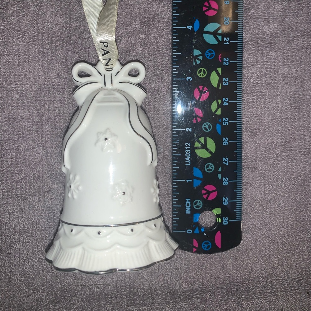 Pandora Limited Edition Bell Ornament - Picture 3 of 4